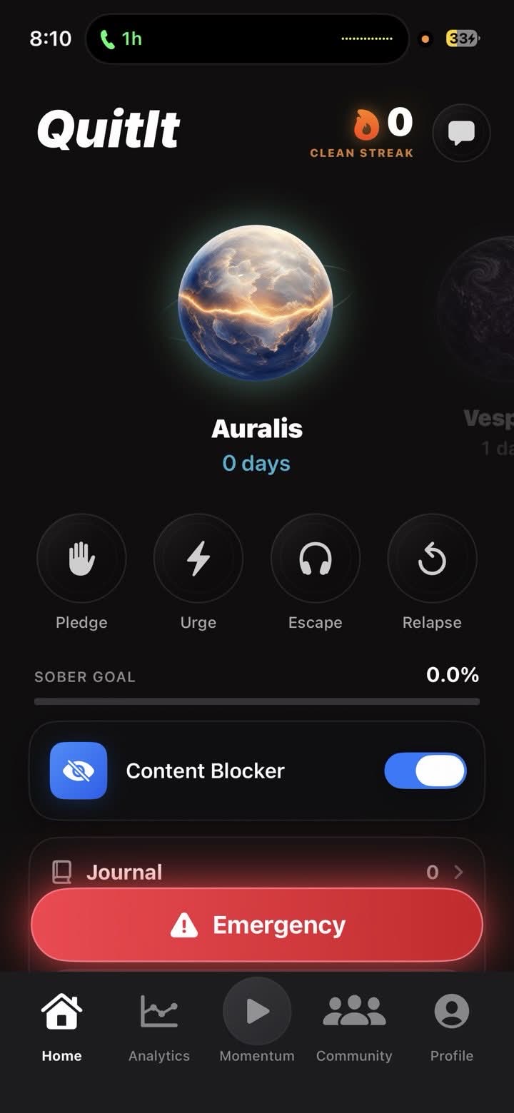 QuitIt home screen showing the world Auralis, clean streak, and quick actions.